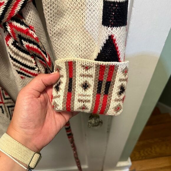 Moth EUC Wrap Sweater - Picture 5 of 5